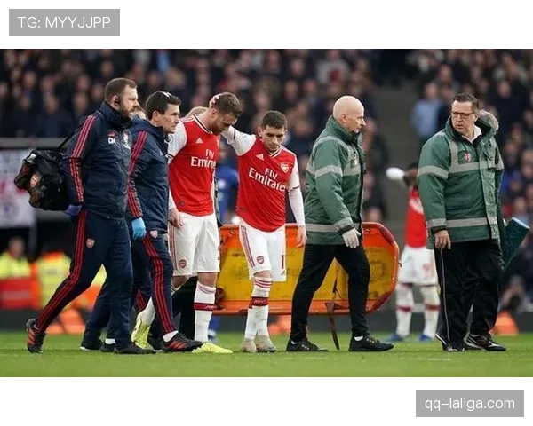 德甲战术年轻化与技术化转向 三中卫体系被七队采用